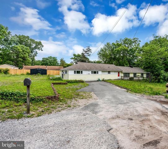 383 WOODBINE ST, Browns Mills, NJ 08015