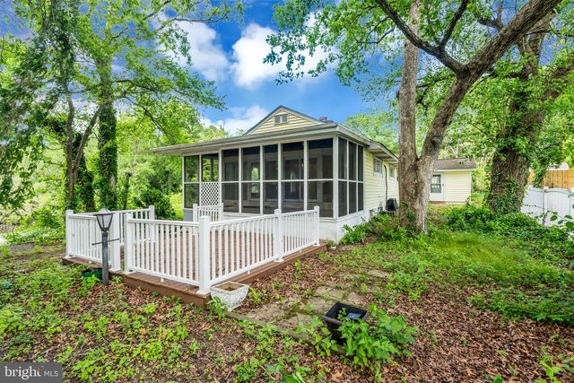 383 WOODBINE ST, Browns Mills, NJ 08015