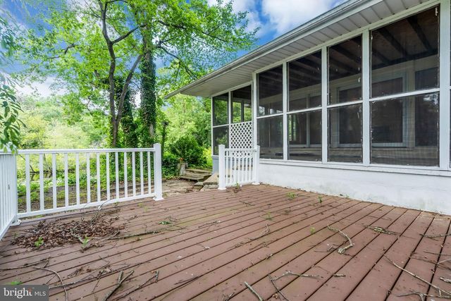 383 WOODBINE ST, Browns Mills, NJ 08015