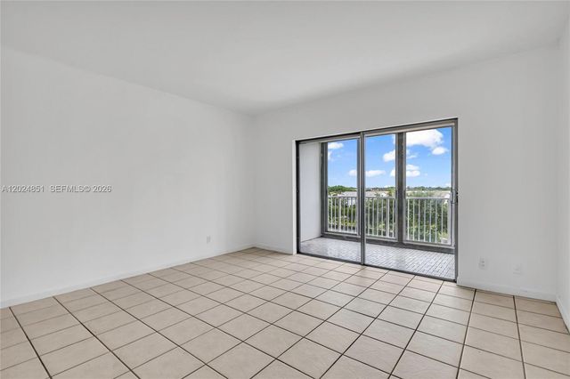 4200 Hillcrest Dr 504 504, Hollywood, FL 33021