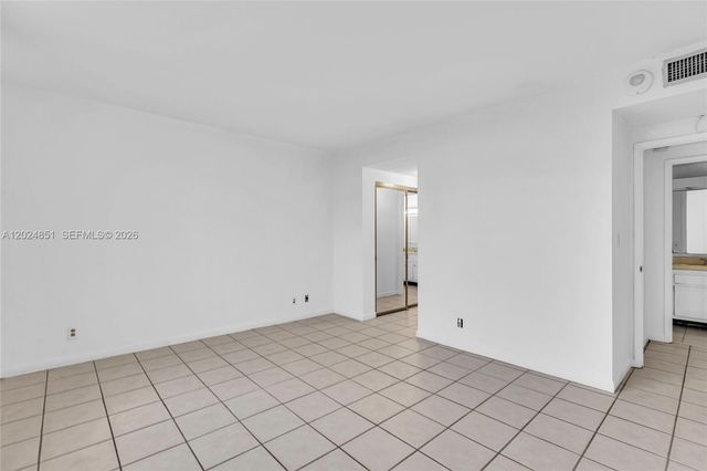 4200 Hillcrest Dr 504 504, Hollywood, FL 33021