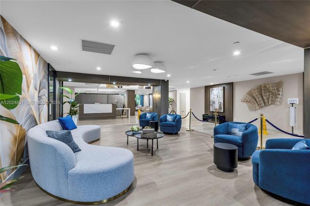 4200 Hillcrest Dr 504 504, Hollywood, FL 33021