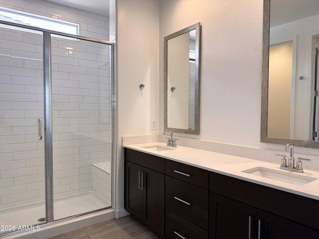8913 W Palo Verde Drive, Glendale, AZ 85305