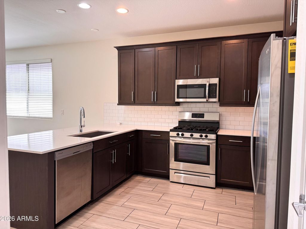 8913 W Palo Verde Drive, Glendale, AZ 85305 — photo 4