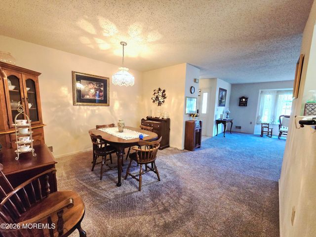 16 Cottonwood Drive, Barnegat, NJ 08005