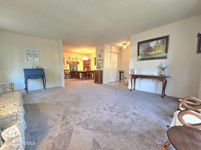 16 Cottonwood Drive, Barnegat, NJ 08005