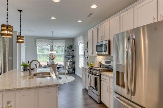 MM Hawthorne, Suffolk, VA 23435