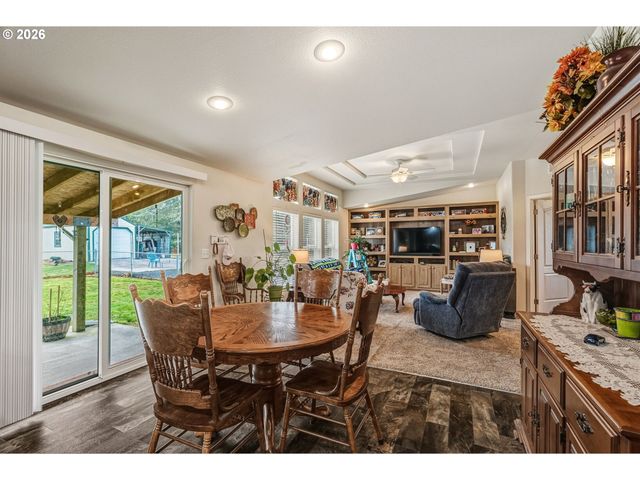 245 W 2ND St, Ryderwood, WA 98581