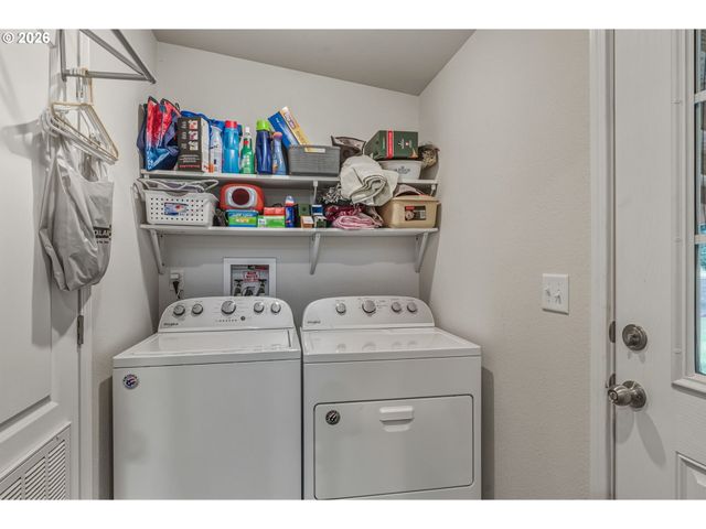 245 W 2ND St, Ryderwood, WA 98581