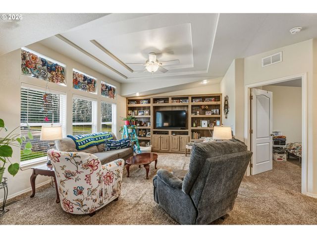 245 W 2ND St, Ryderwood, WA 98581