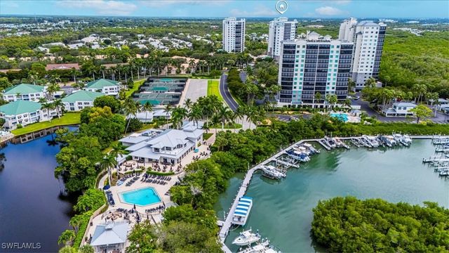 445 Cove Tower DR 504, Naples, FL 34110