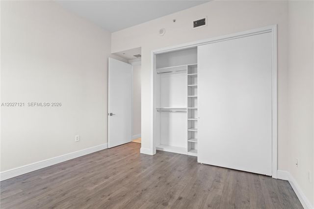 15051 Royal Oaks Ln 101, North Miami, FL 33181