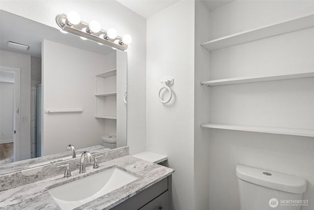 2858 241st Avenue SE, Sammamish, WA 98075