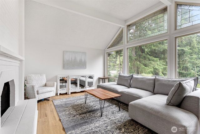 2858 241st Avenue SE, Sammamish, WA 98075