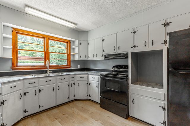 205 Five Points Road, Chickamauga, GA 30707