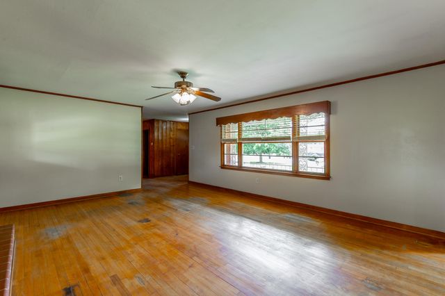 205 Five Points Road, Chickamauga, GA 30707