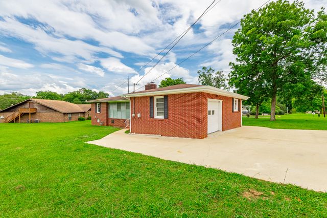 205 Five Points Road, Chickamauga, GA 30707