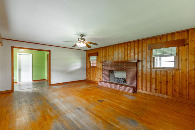 205 Five Points Road, Chickamauga, GA 30707