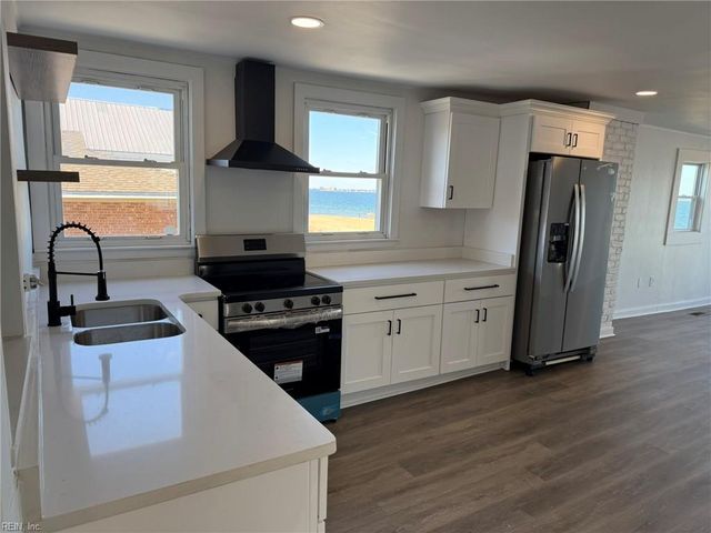 968 West Ocean View AVE, Norfolk, VA 23503