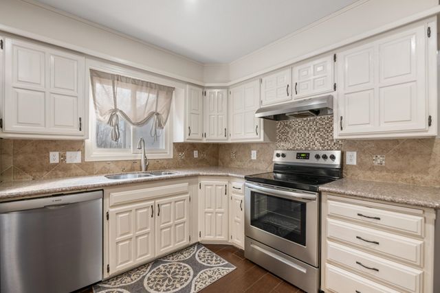 2028 Marc Ave, Andover, KS 67002