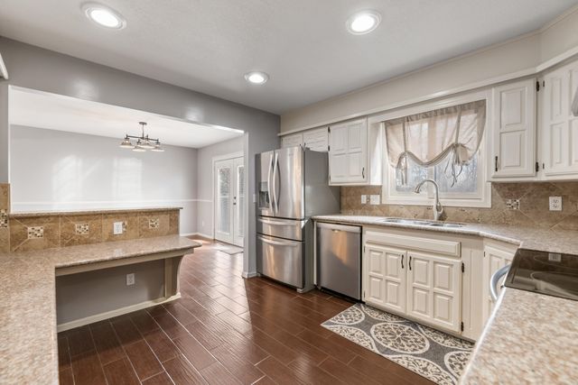 2028 Marc Ave, Andover, KS 67002