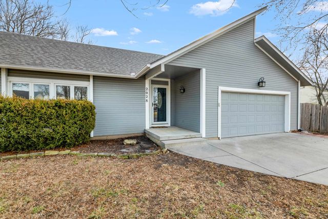 2028 Marc Ave, Andover, KS 67002