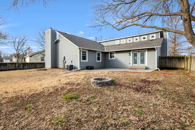 2028 Marc Ave, Andover, KS 67002