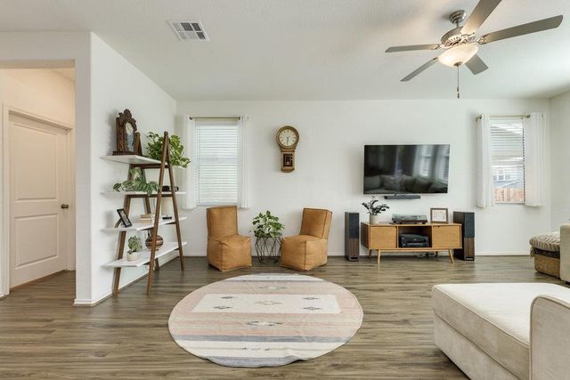 1107 Winifred DR, Austin, TX 78748