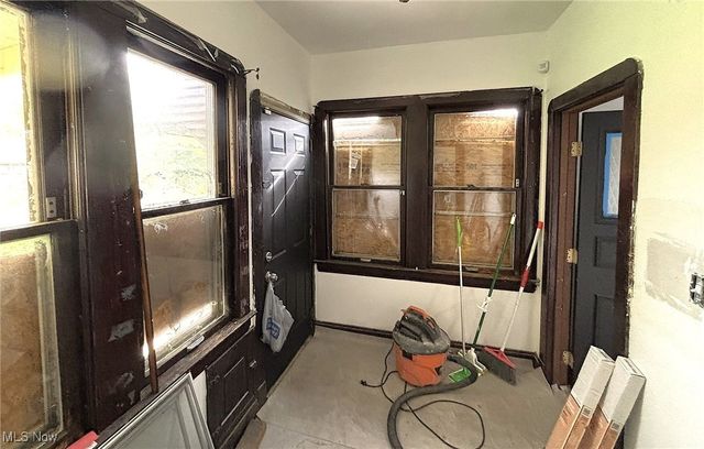 5103 Hamm Avenue, Cleveland, OH 44127