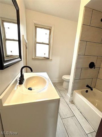 5103 Hamm Avenue, Cleveland, OH 44127