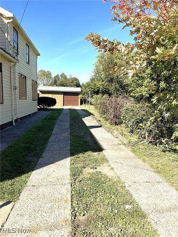 5103 Hamm Avenue, Cleveland, OH 44127