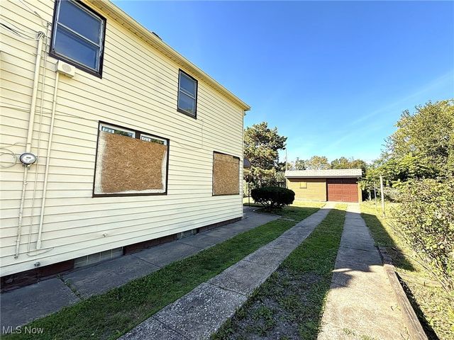 5103 Hamm Avenue, Cleveland, OH 44127