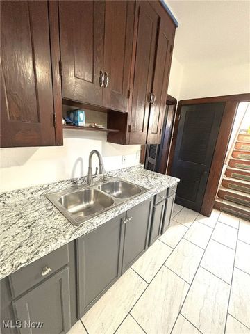 5103 Hamm Avenue, Cleveland, OH 44127