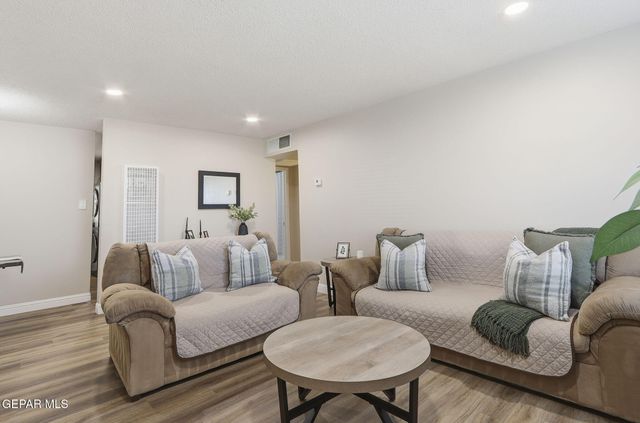 4873 MCGREGOR Drive, El Paso, TX 79904
