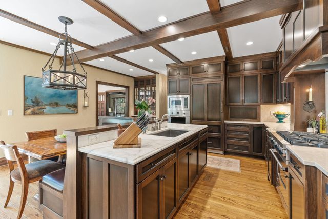 249 Hawthorne Road, Hopkins, MN 55343