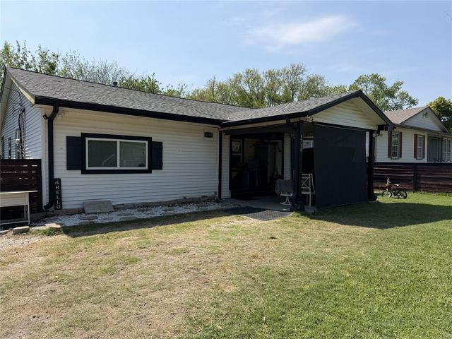 4710 9th Street, Bacliff, TX 77518