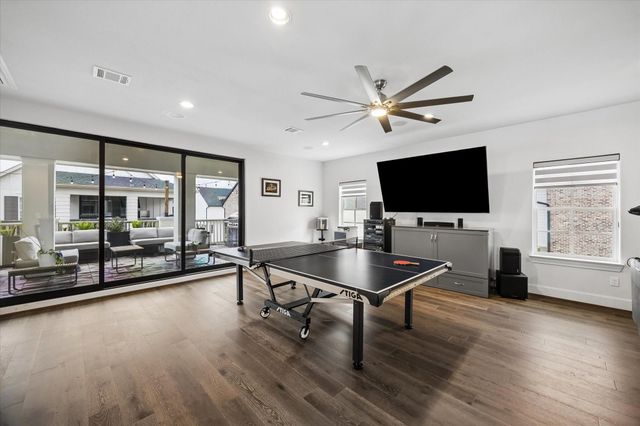 8741 Park Kolbe Lane, Houston, TX 77080