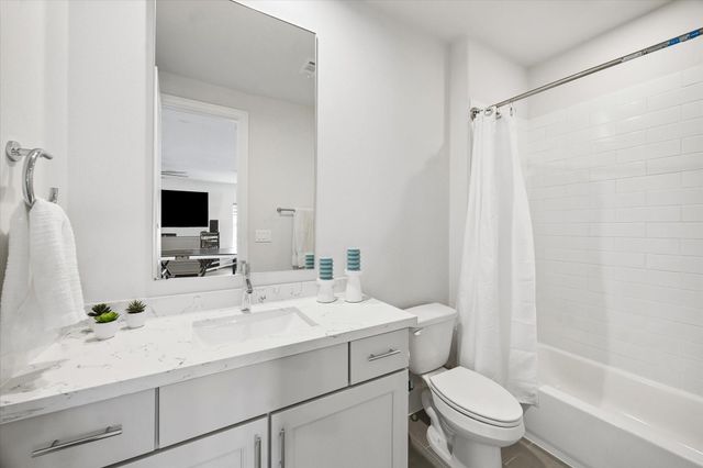 8741 Park Kolbe Lane, Houston, TX 77080