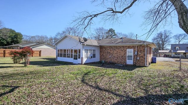 18332 Elles Drive, Athens, AL 35611