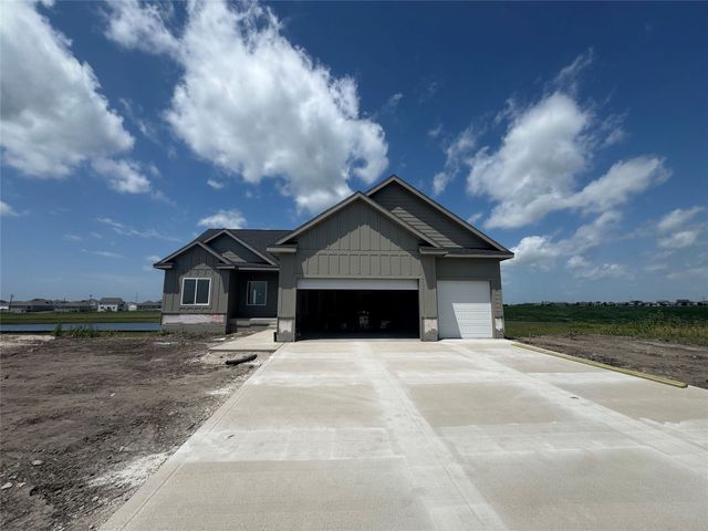 4162 3rd Avenue SE, Altoona, IA 50009