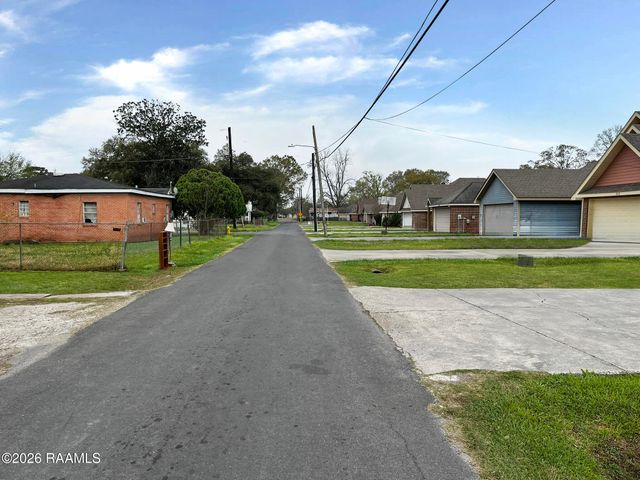307 Sophie Street, Lafayette, LA 70501