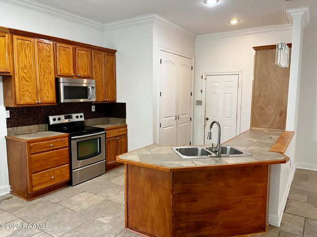 307 Sophie Street, Lafayette, LA 70501