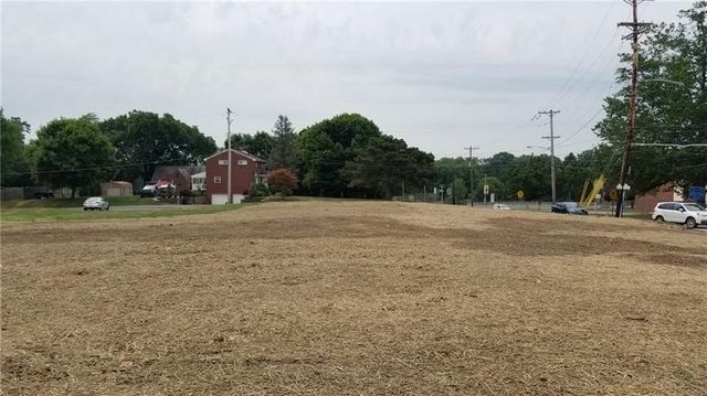 1255 Maple Street Ext, Coraopolis, PA 15108