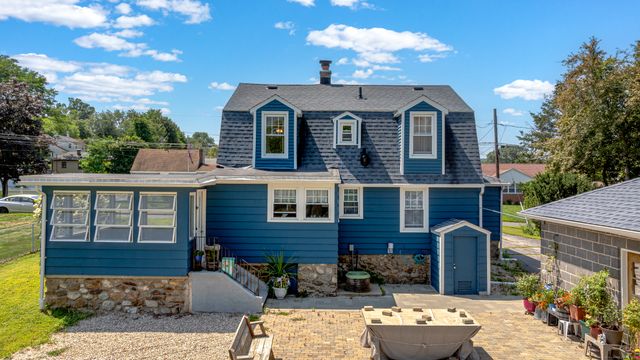 77 Hubbell Avenue, Watertown, CT 06779