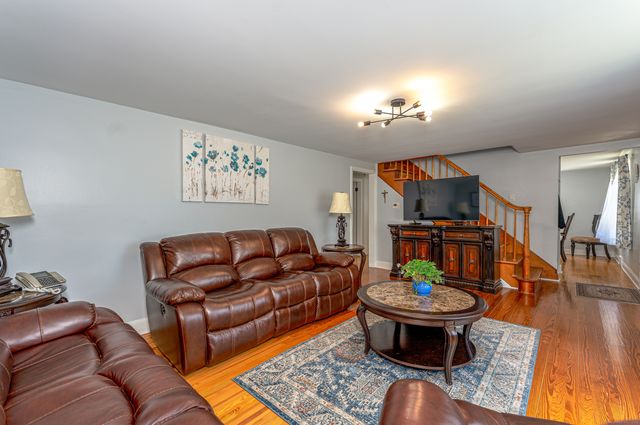 77 Hubbell Avenue, Watertown, CT 06779