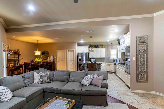 3807 105th Street, Lubbock, TX 79423