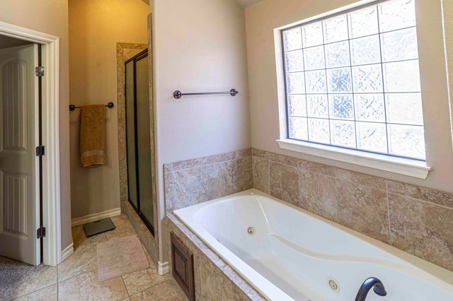 3807 105th Street, Lubbock, TX 79423