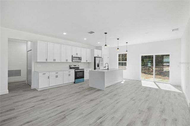 3148 W EDISON PLACE, Citrus Springs, FL 34433