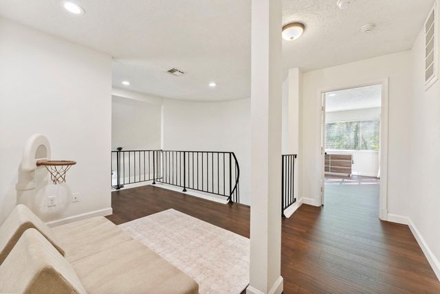 9 Lilium Court, The Woodlands, TX 77380