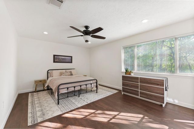 9 Lilium Court, The Woodlands, TX 77380